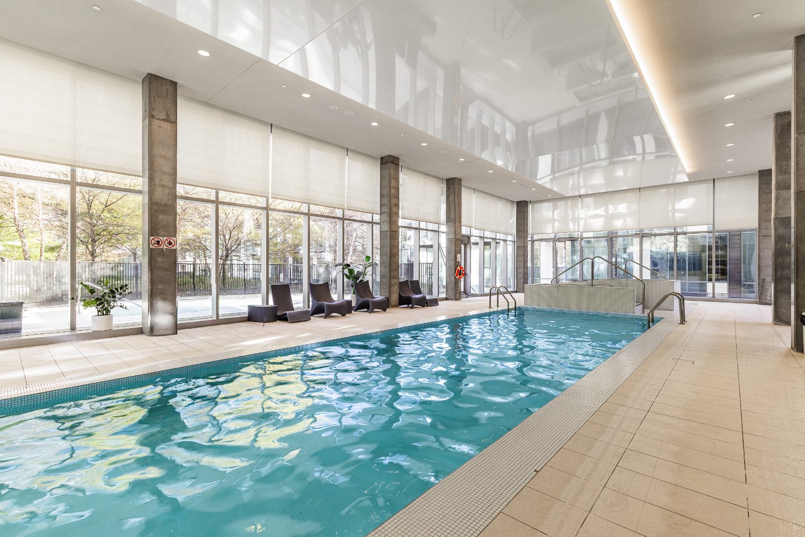 Piscine intérieure
